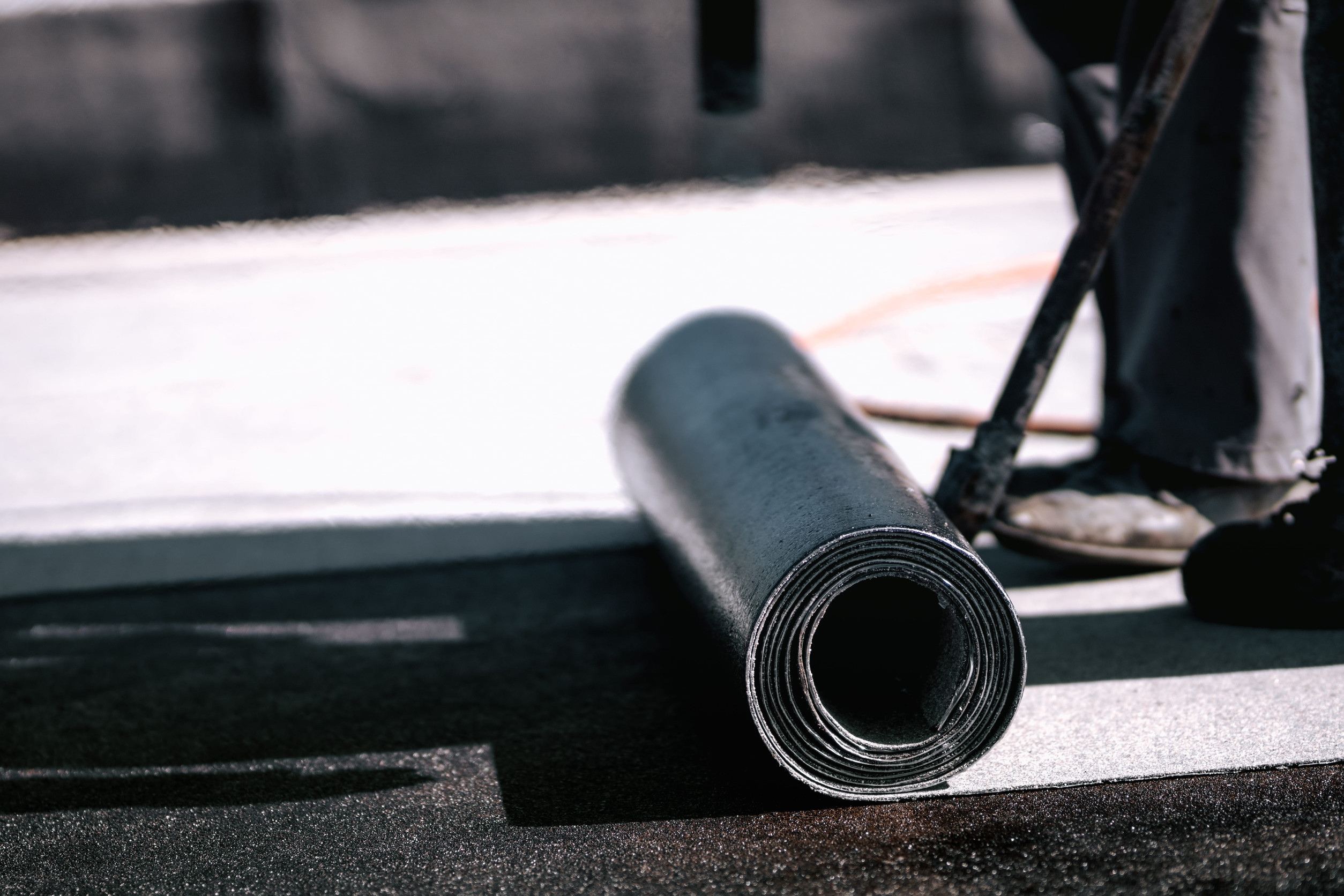 Membranes d’étanchéité : quels sont les principaux fabricants présents en France ?