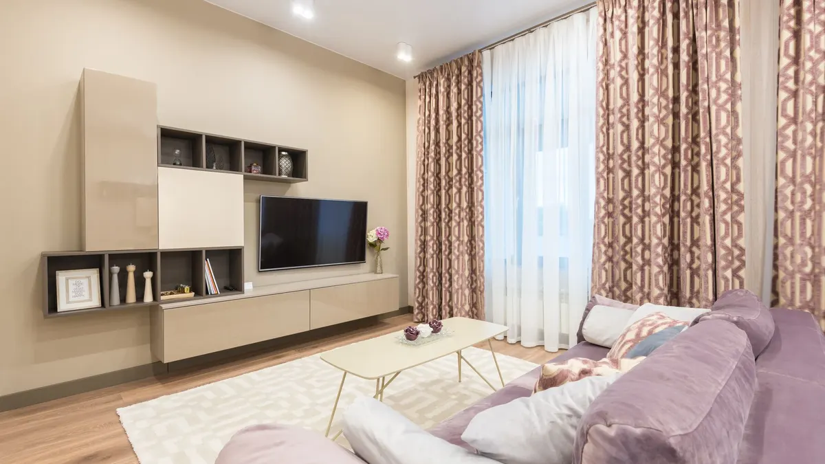 Aménager un Petit Salon Carré : Astuces pour Optimiser l'Espace